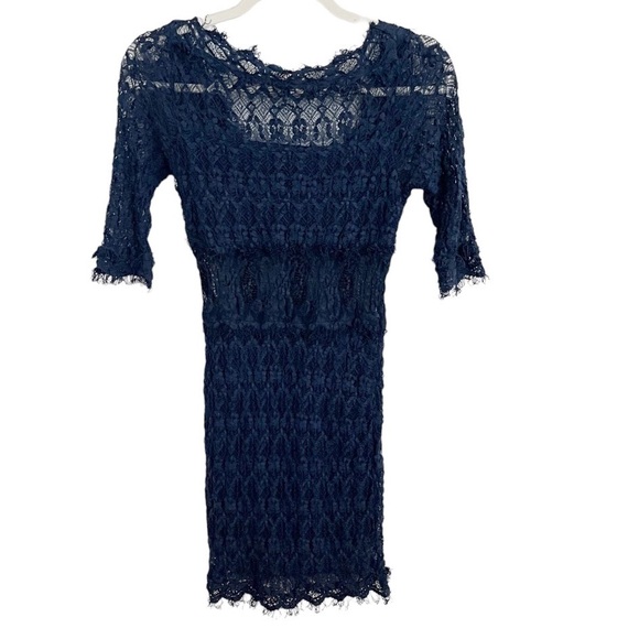 NWOT Nightcap Florence Navy Blue Sheer Lace V-Back 3/4 Sleeve Mini Dress Size 2 - Picture 4 of 12